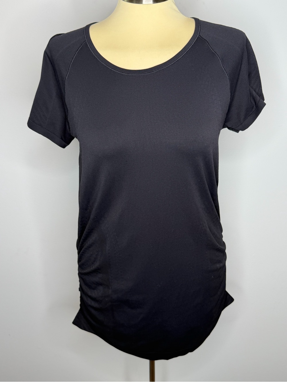 Athleta Speedlight Black Seamless Tee